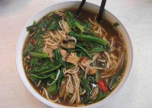 娱乐吃瓜酱吃面条视频,面条视频中的趣味时光
